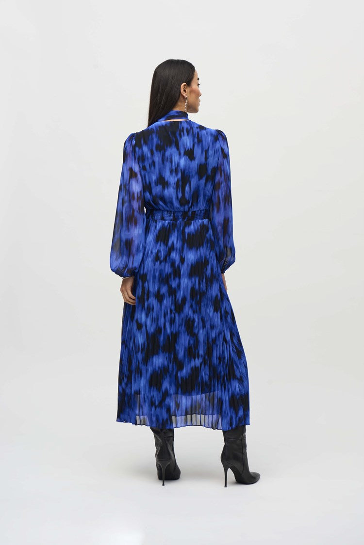 Joseph Ribkoff Chiffon Abstract Print Midi Dress
244924