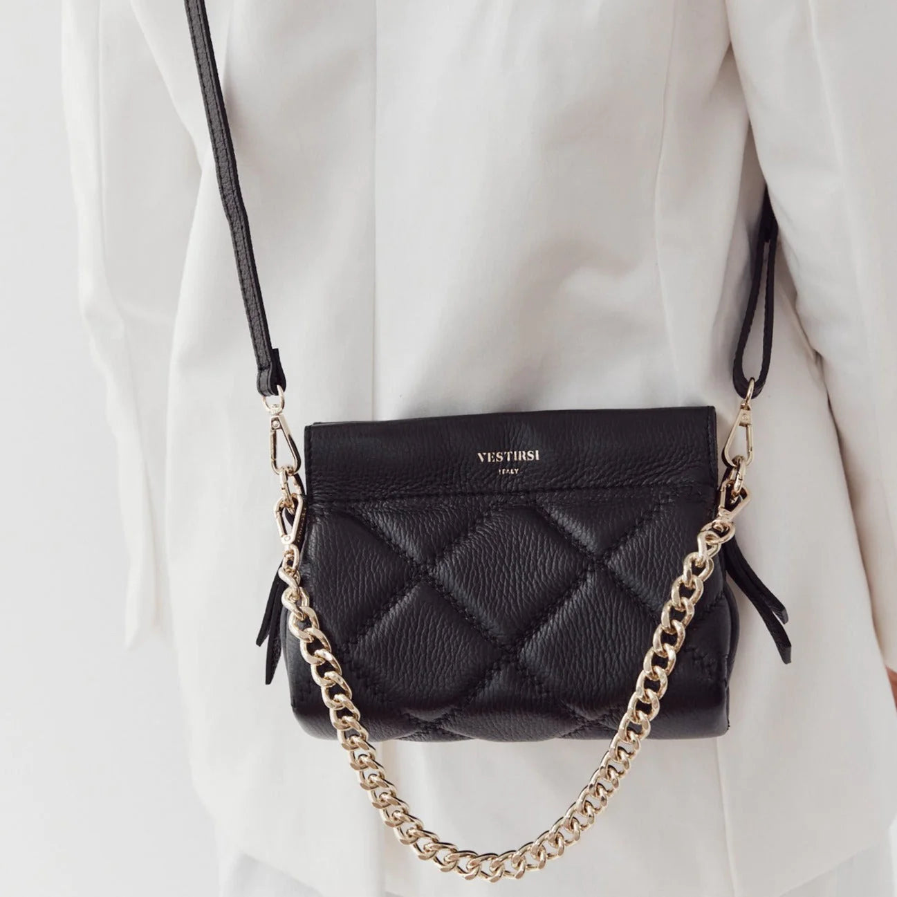 Vestirsi Ella Black Quilted Crossbody Bag
