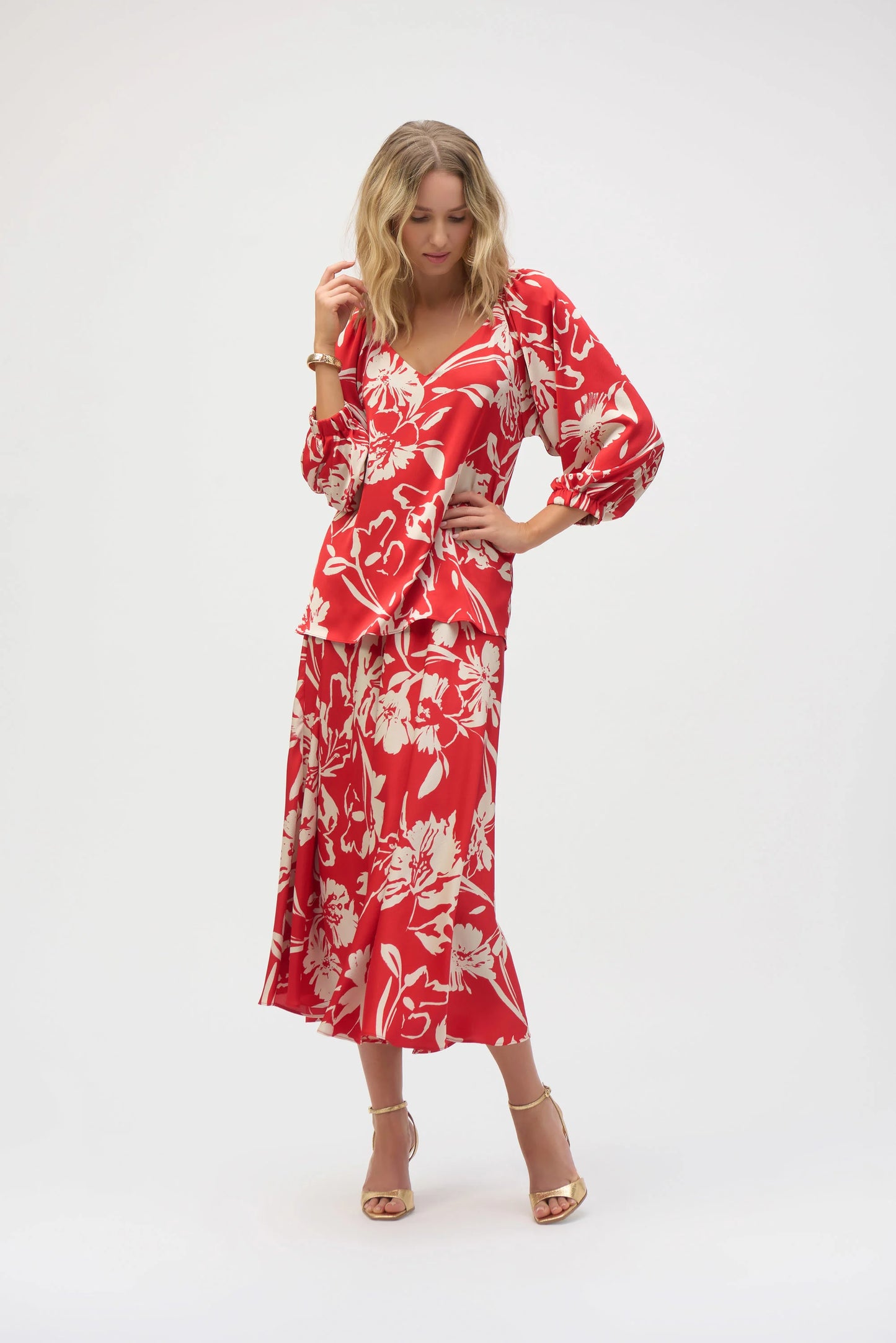 Joseph Ribkoff Satin Floral Print Straight Top
252119