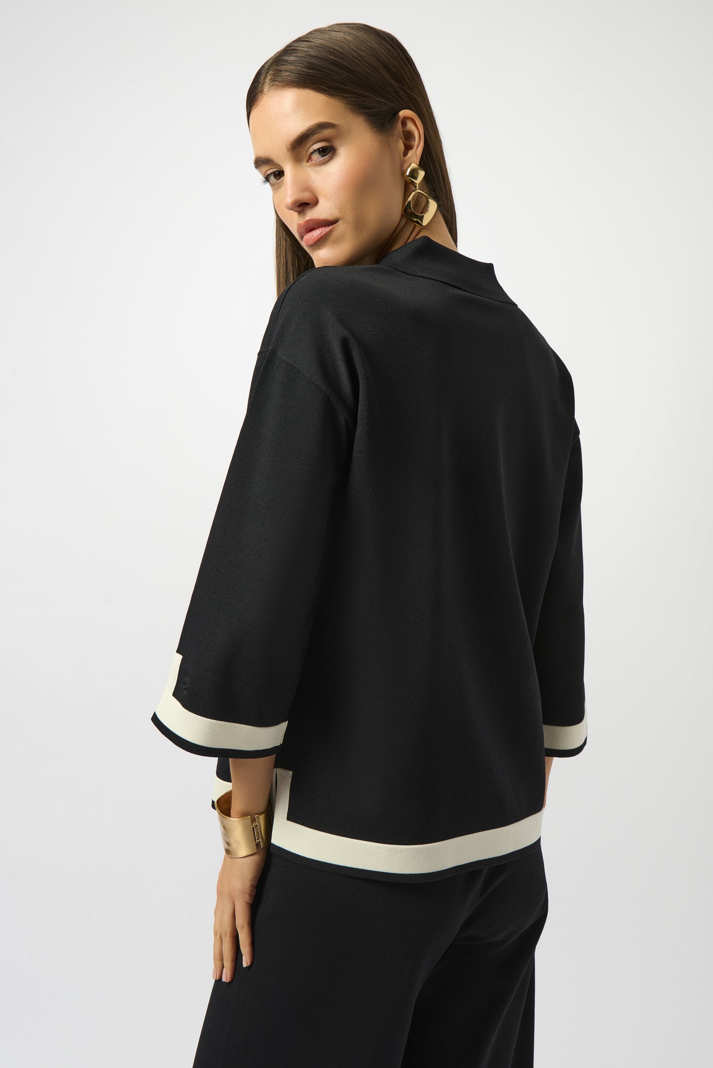 Joseph Ribkoff Sweater Knit Colour Block Top
253909