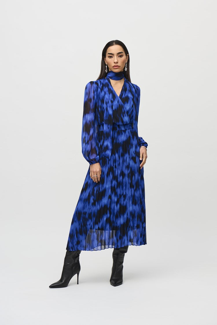 Joseph Ribkoff Chiffon Abstract Print Midi Dress
244924