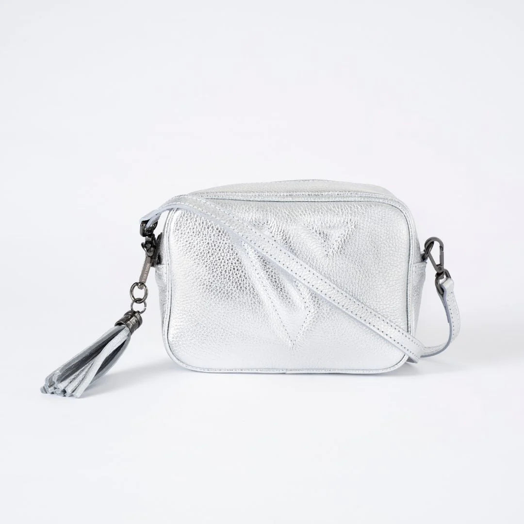 Vestirsi Vanessa Silver Crossbody Camera Bag