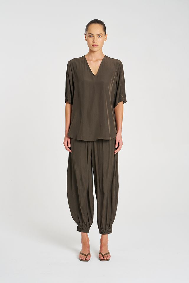 SEPTEMBER PRE ORDER Mela Purdie Swish Plaza F67 8839 - LEATHER