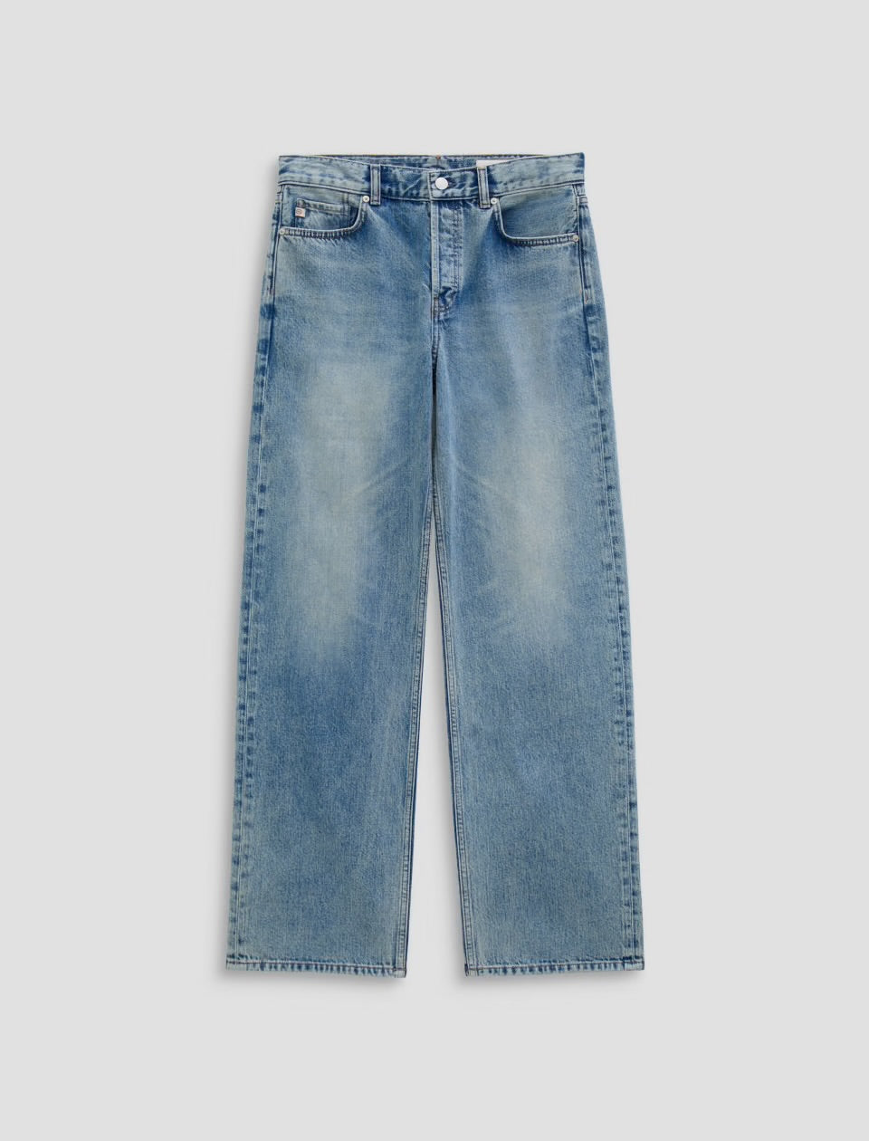 AG Jeans Billie Jean - 14 Years Vintage
Low Slung Straight Leg