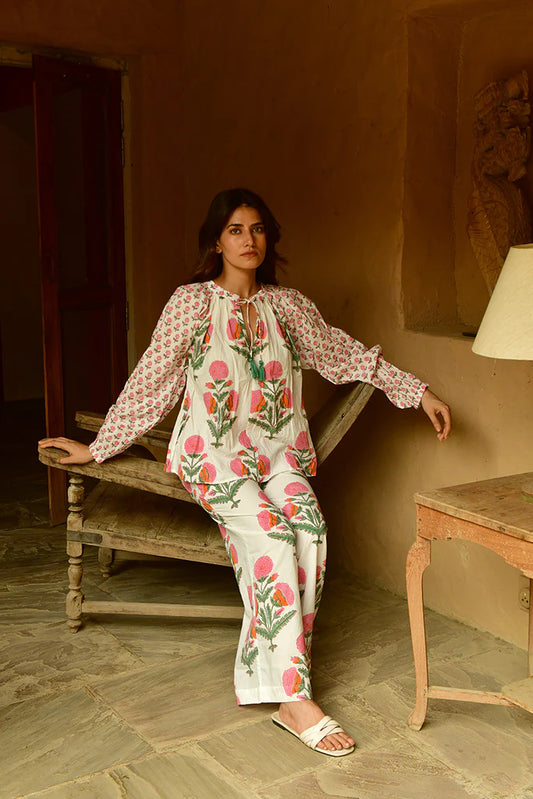 MANDALAY DESIGNS Marigold Bobby Top - White/ Multi