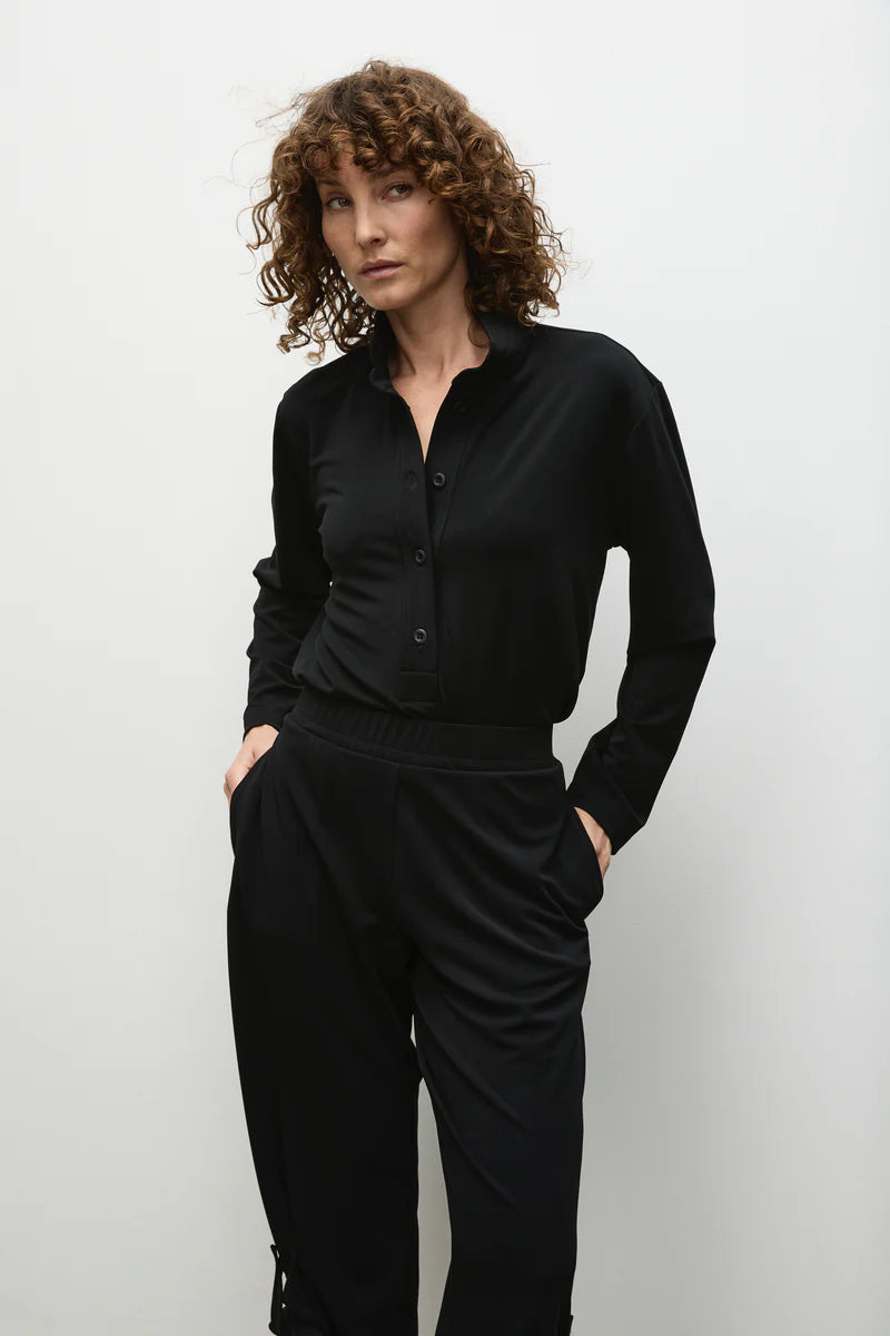 Mela Purdie Tab Stand Henley F007 8625 - Black
