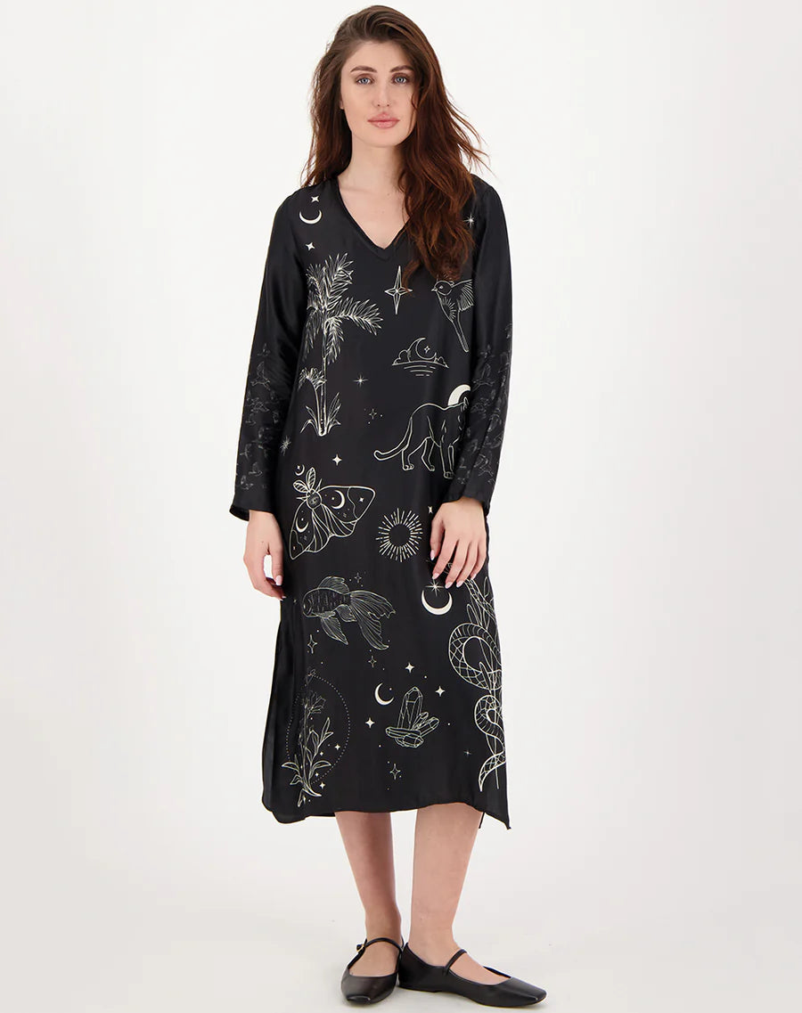 Me369 Violet V Neck Tee Dress - Magic