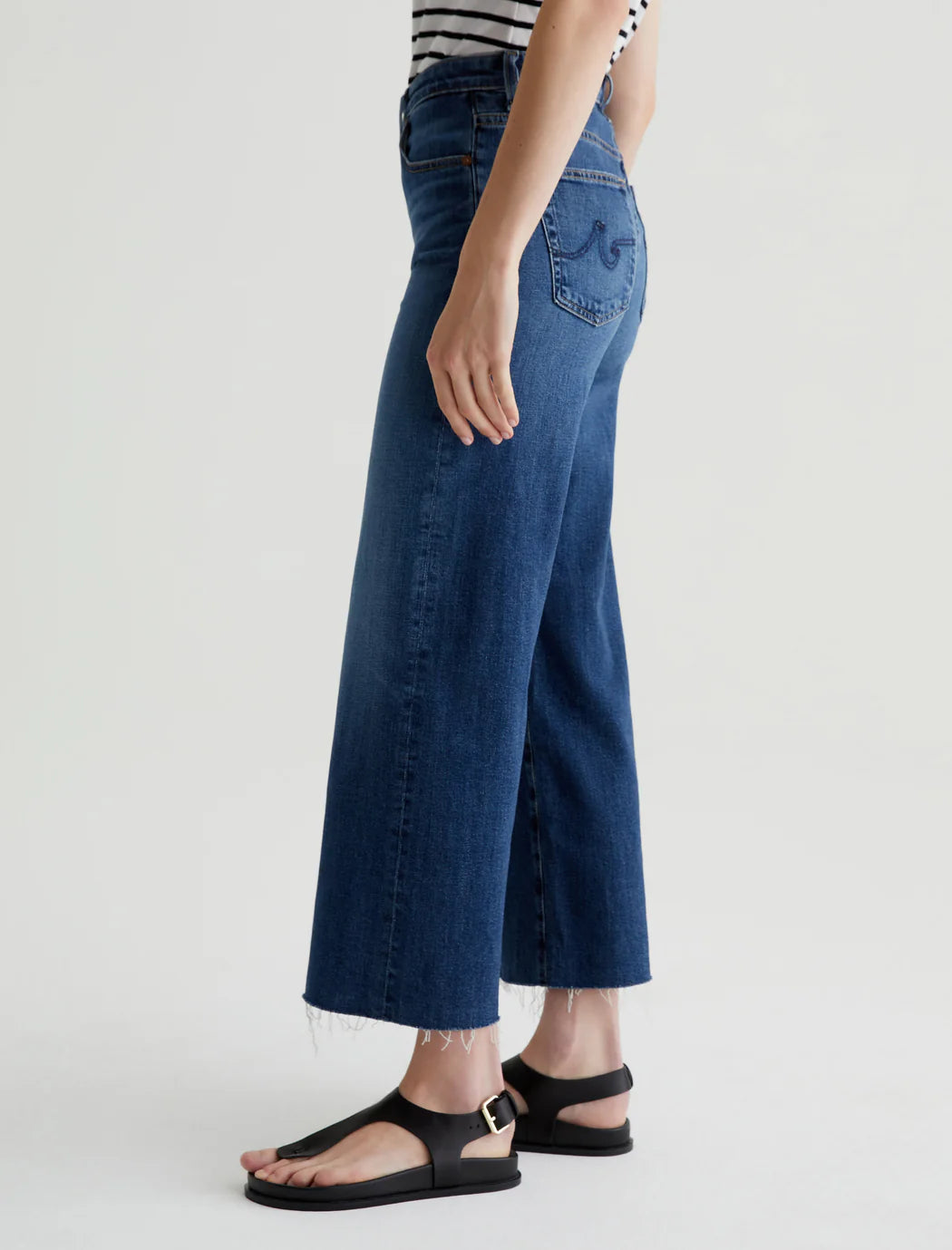 AG Jeans Saige Wide Leg Crop - Plume