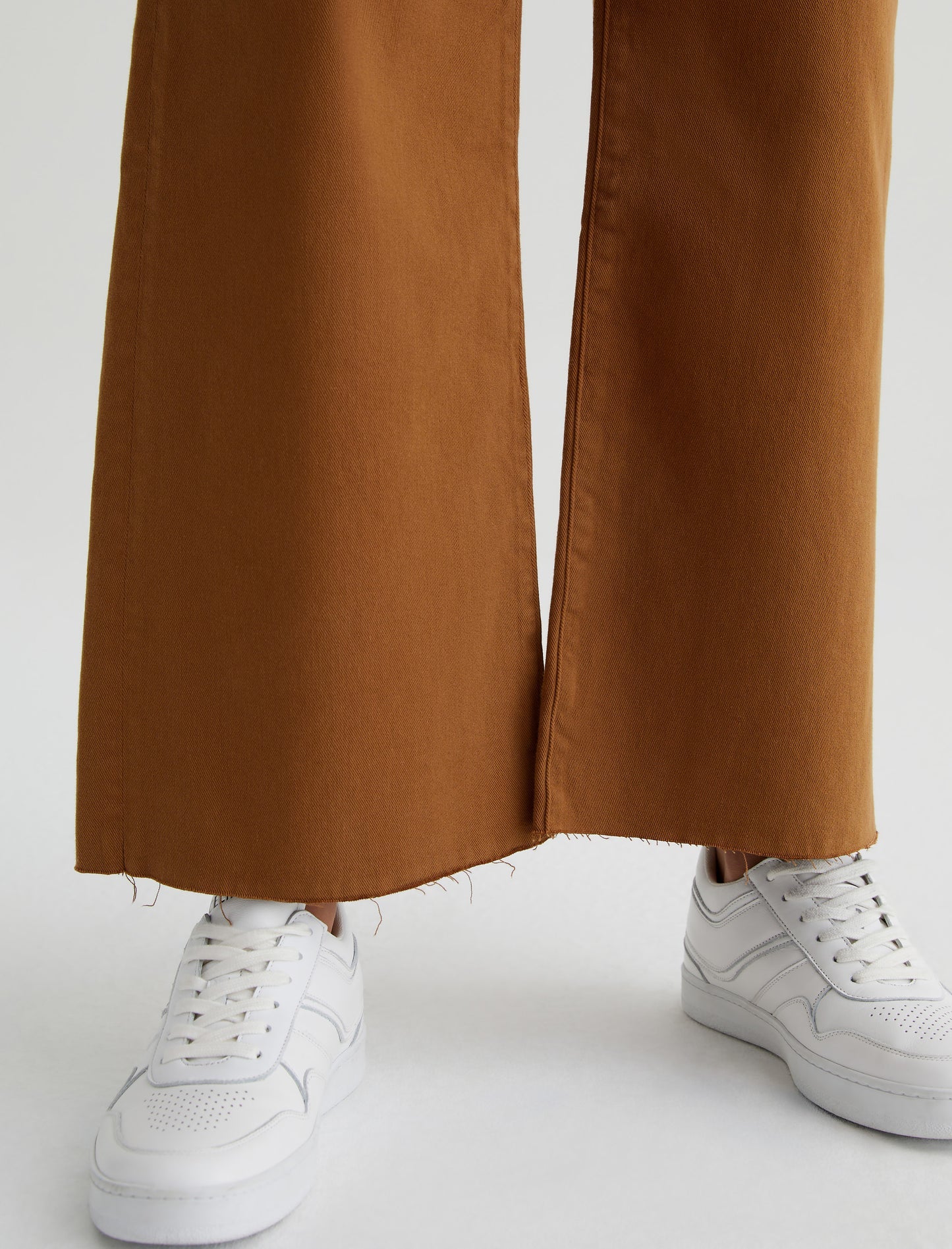 AG Jeans Saige Wide Leg Crop - Caramel