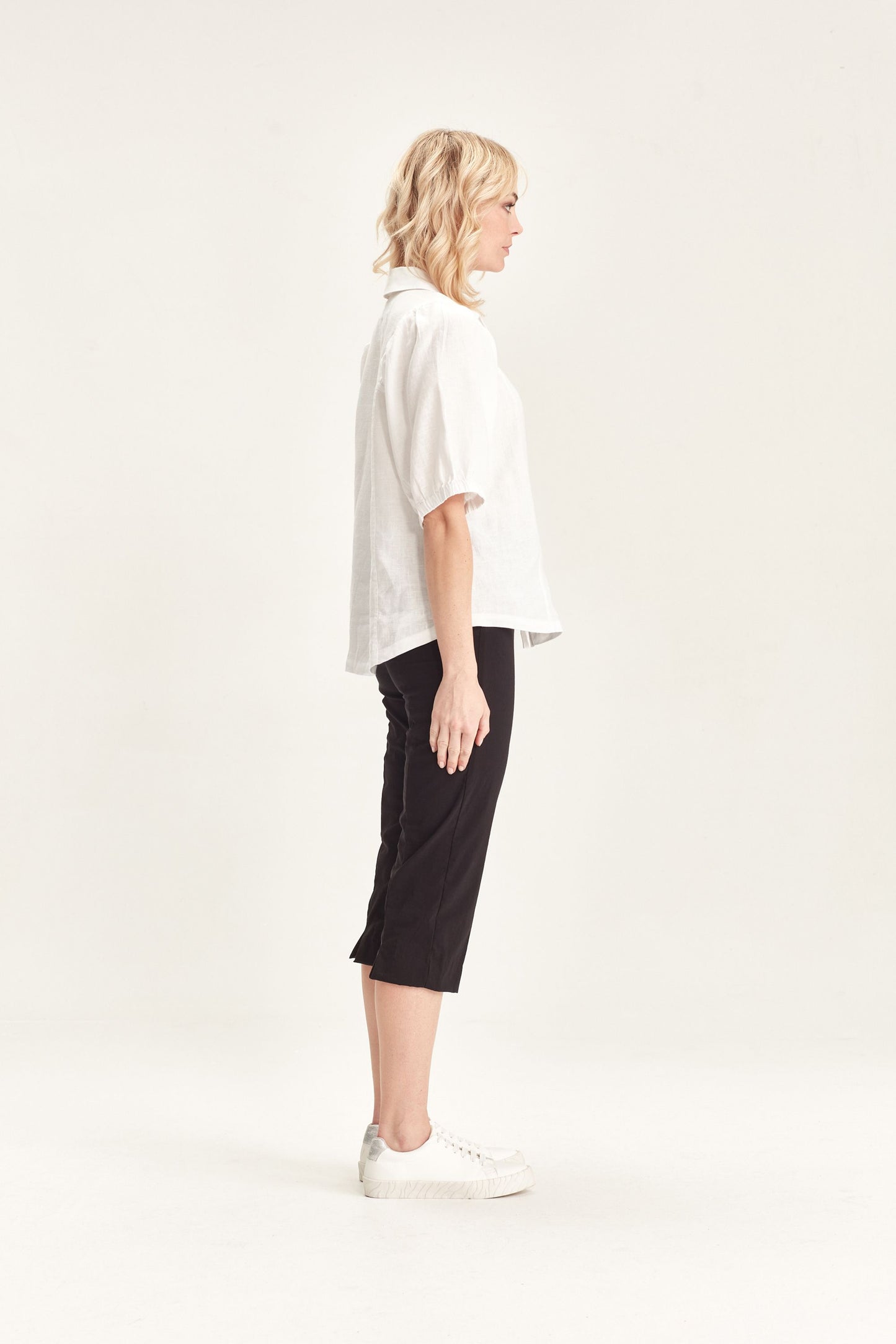 Verge 3/4 Acrobat Pant - Black