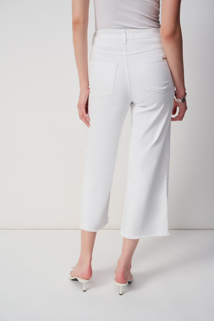 Joseph Ribkoff Culotte Jeans With Embellished Front Seam
251901
