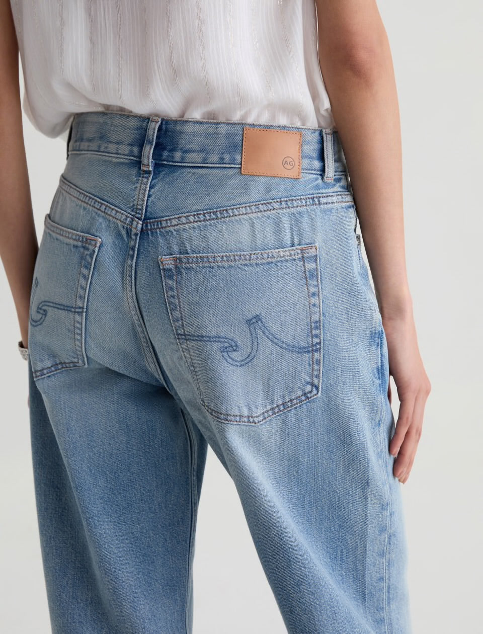 AG Jeans Billie Jean - 14 Years Vintage 

Low Slung Straight Leg