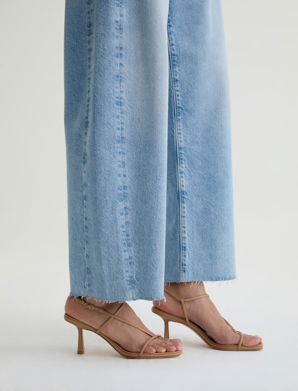 AG Jeans Hattie Crop - Gesture