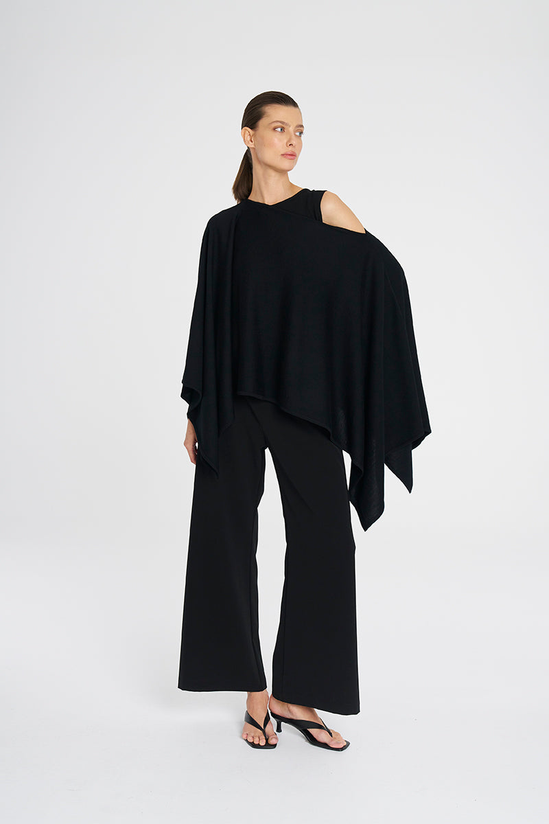 MARCH Pre Order Mela Purdie Slice Throw F14 9309