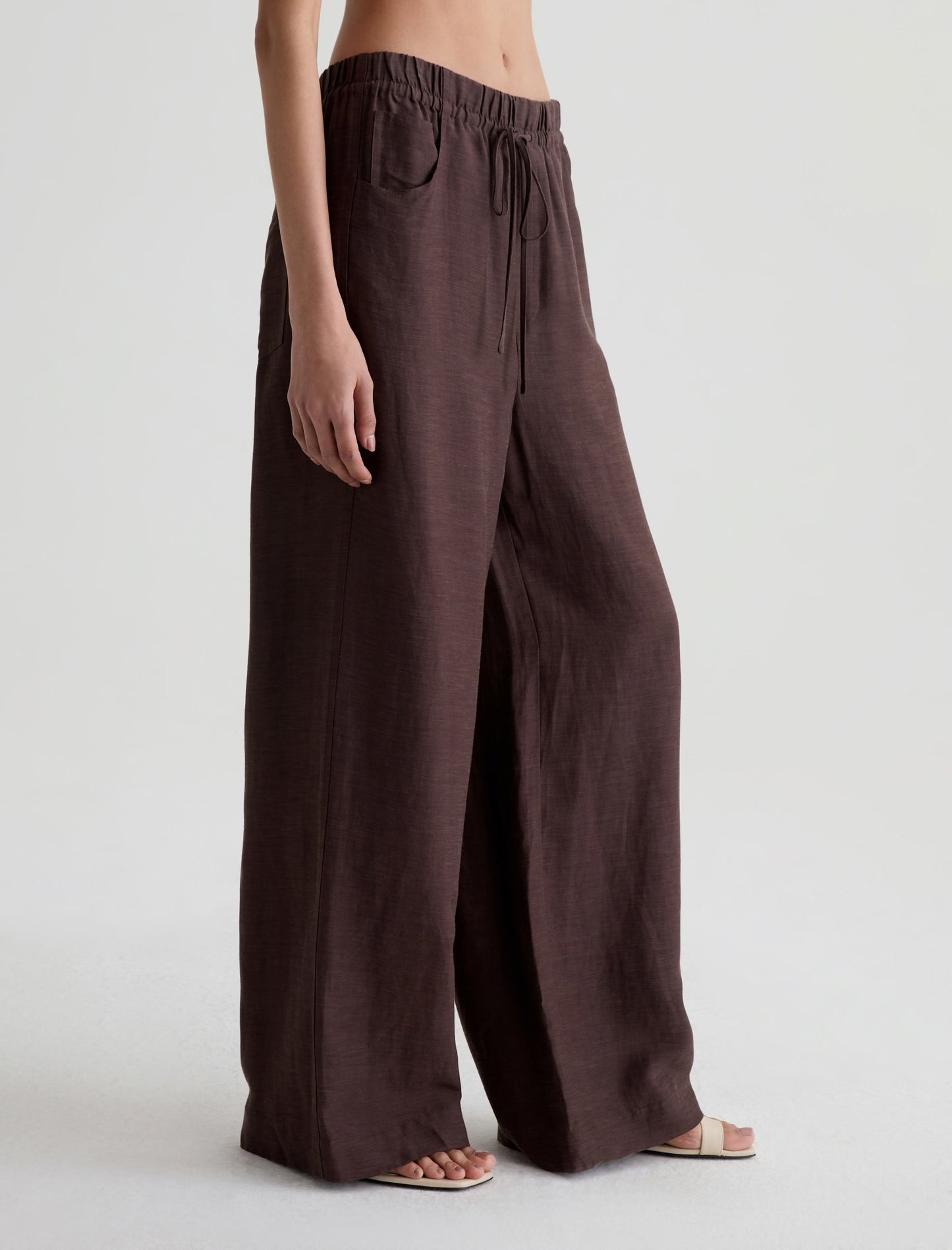 AG Jeans Century Cinched Pant - Oak Barrel