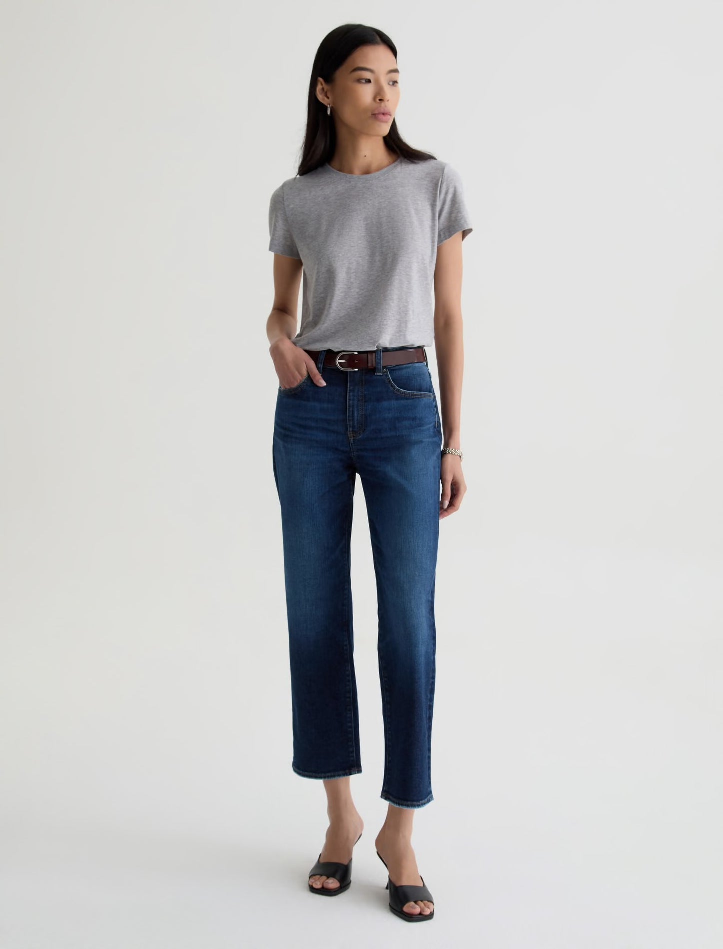 AG Jeans Brinley Crop Jean - Outspoken 

Mid-Rise Straight
