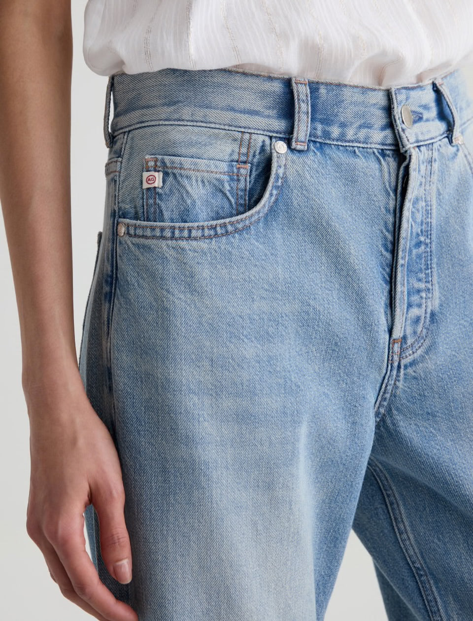 AG Jeans Billie Jean - 14 Years Vintage 

Low Slung Straight Leg