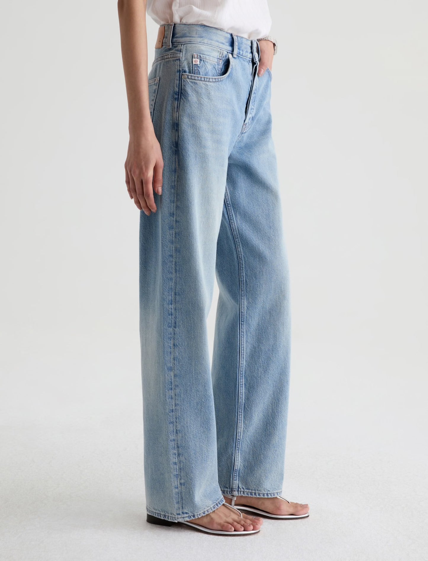 AG Jeans Billie Jean - 14 Years Vintage 

Low Slung Straight Leg