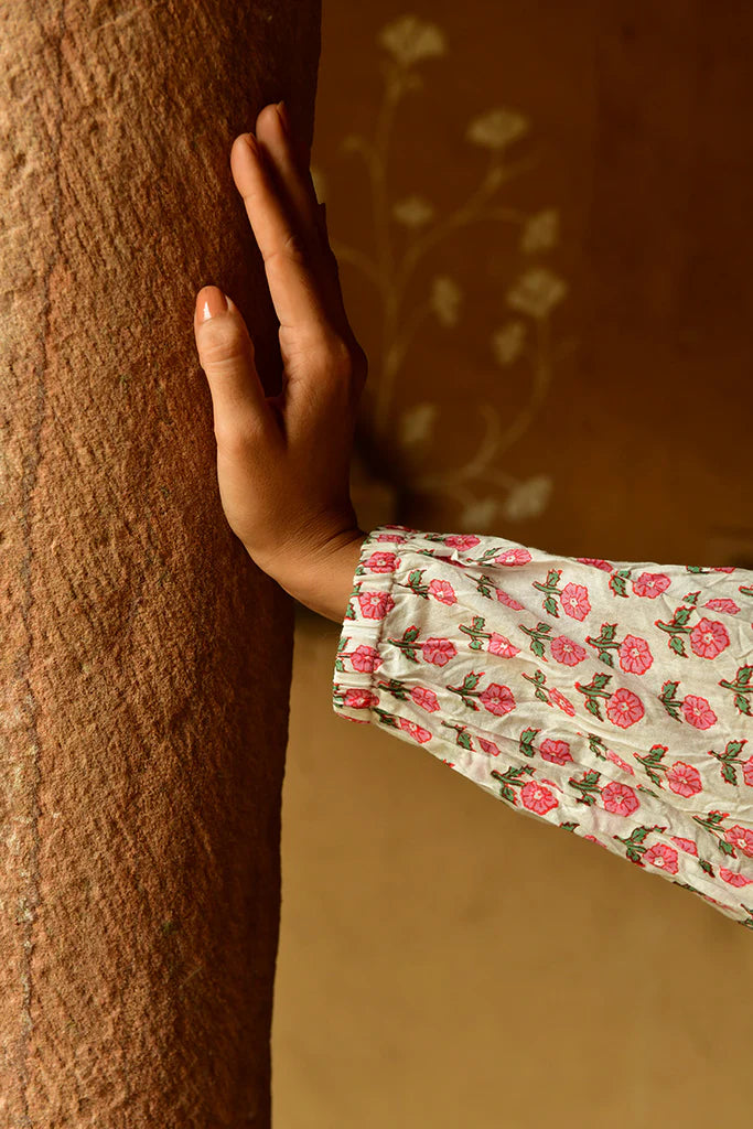 MANDALAY DESIGNS Marigold Bobby Top - White/ Multi