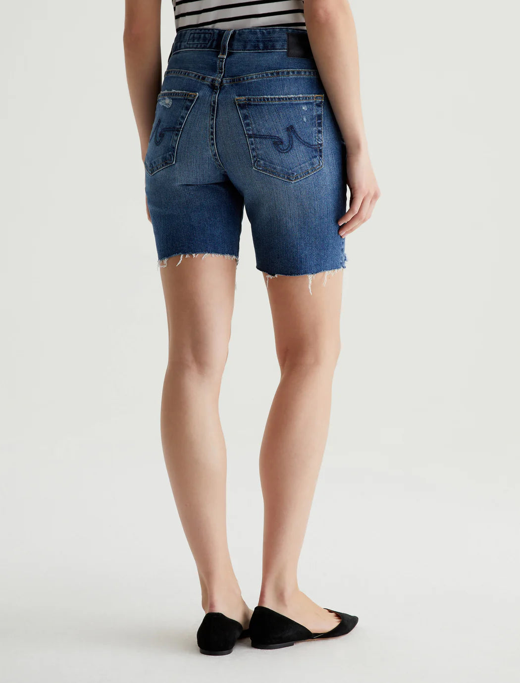 AG Jeans Ex-Boyfriend Short
MID-RISE BERMUDA - Lake Como
