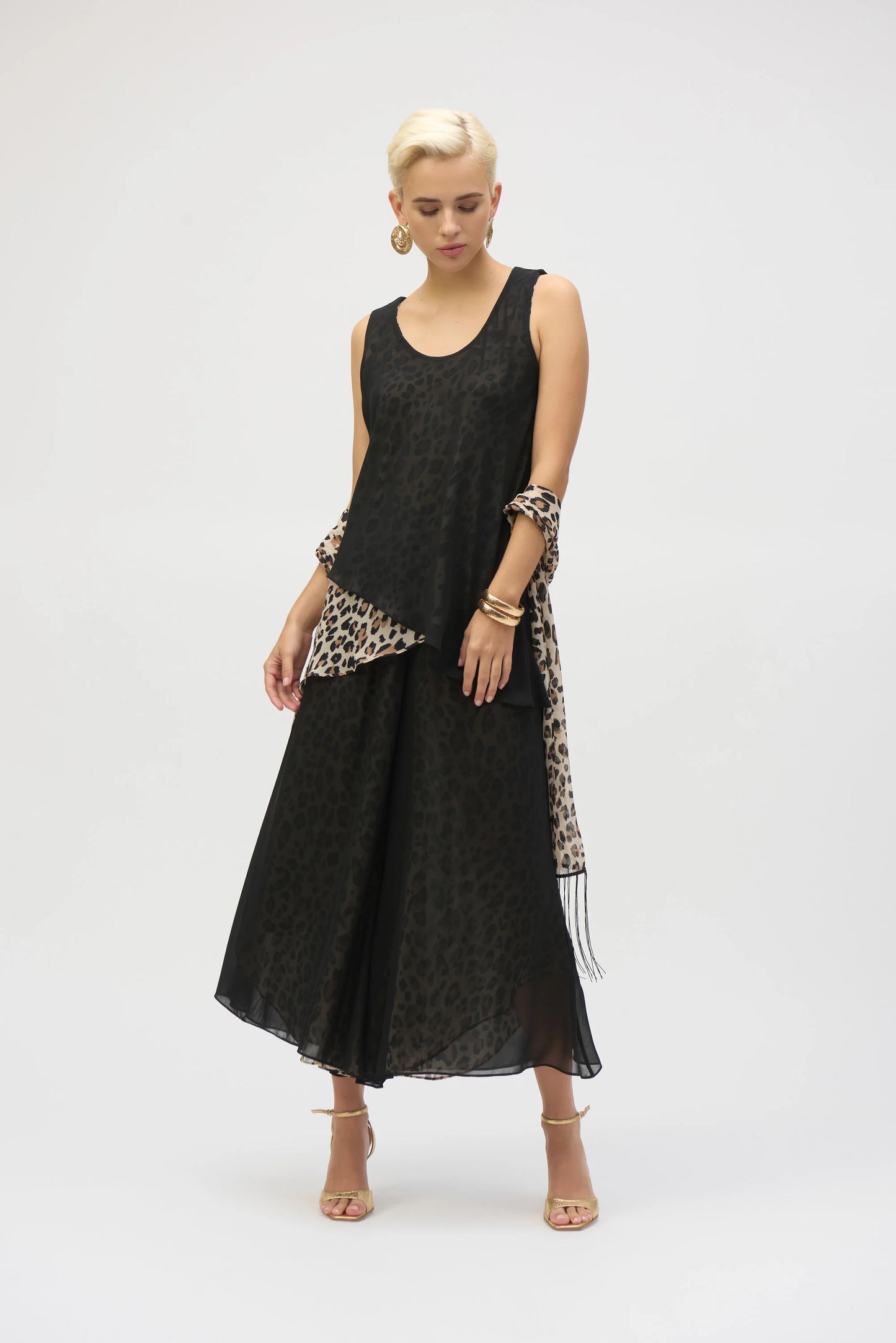 Joseph Ribkoff Chiffon Animal Print Reversible Culotte Pants
252156