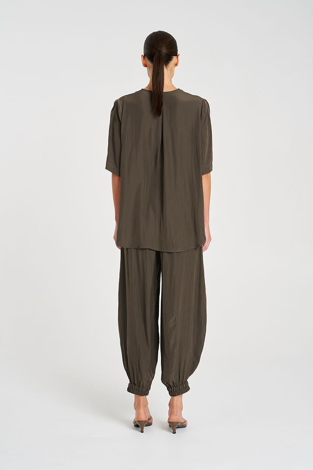 SEPTEMBER PRE ORDER Mela Purdie Swish Plaza F67 8839 - LEATHER