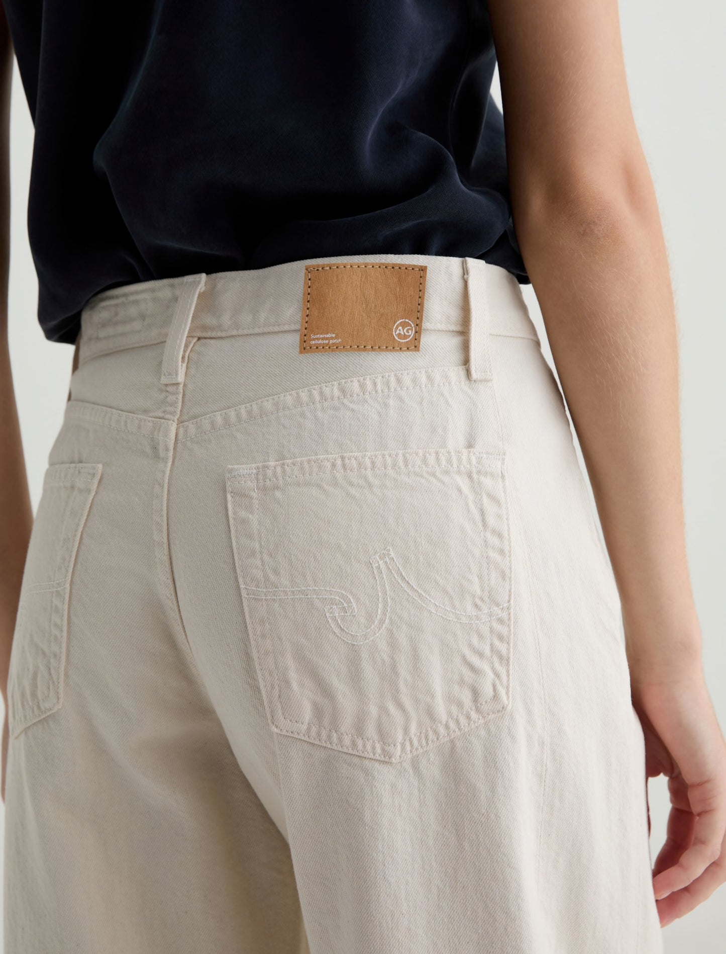 AG Jeans Hattie Crop Jean - High-Rise Barrel - Opal Stone