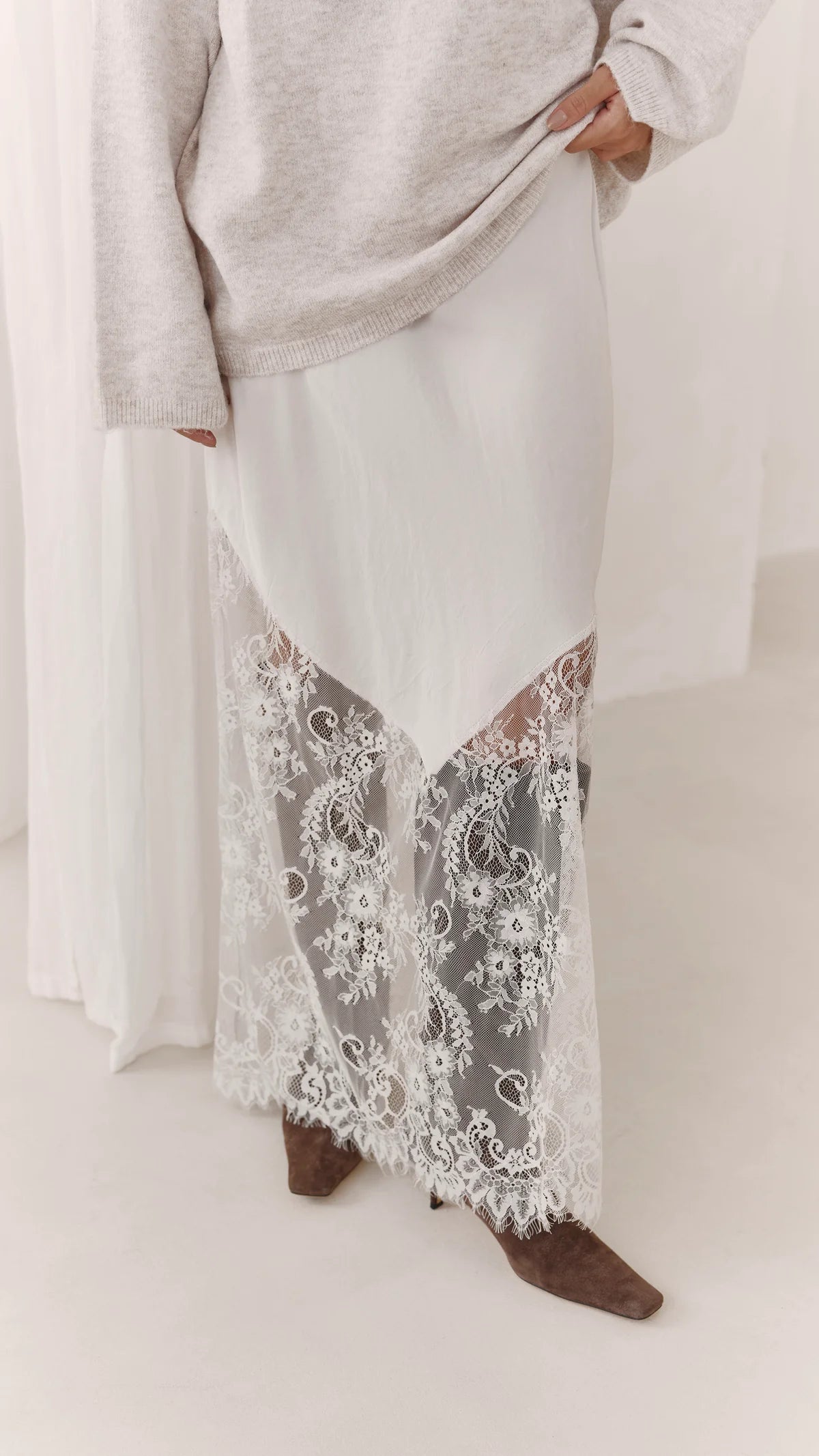 CHARLI London Solene Skirt - MOONBEAM