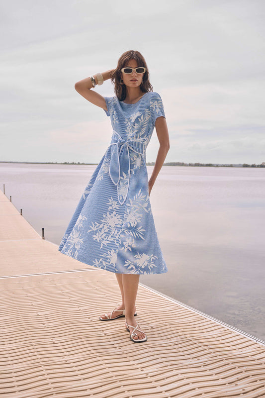 Joseph Ribkoff Woven Seersucker Floral Print Fit And Flare Dress
262191