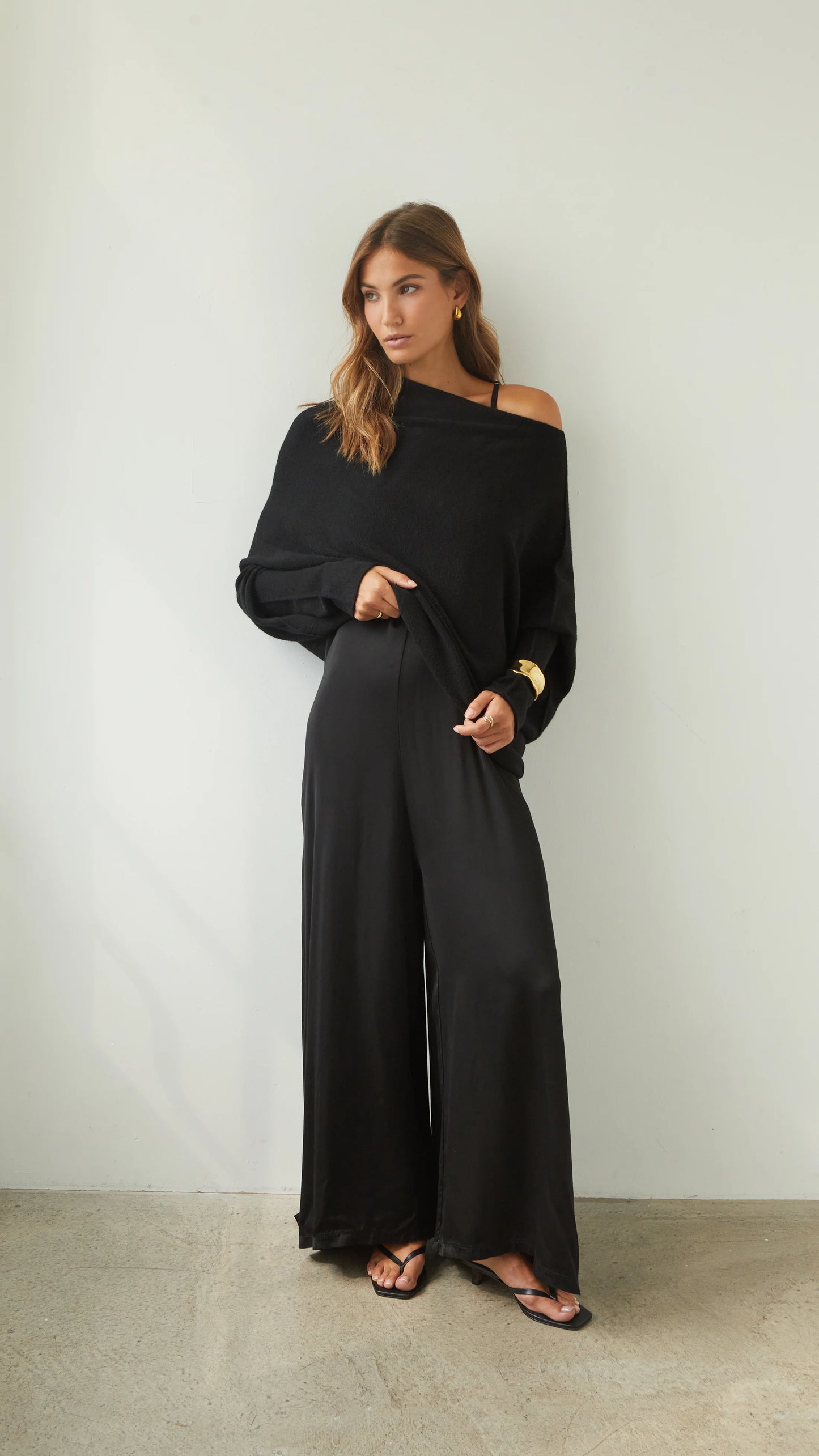 Charli London NATALIE Sweater - BLACK