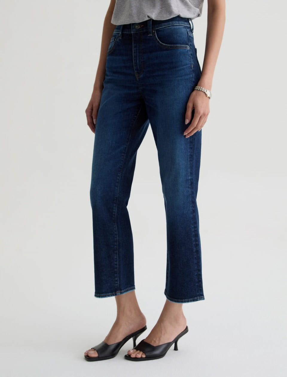 AG Jeans Brinley Crop Jean - Outspoken 

Mid-Rise Straight