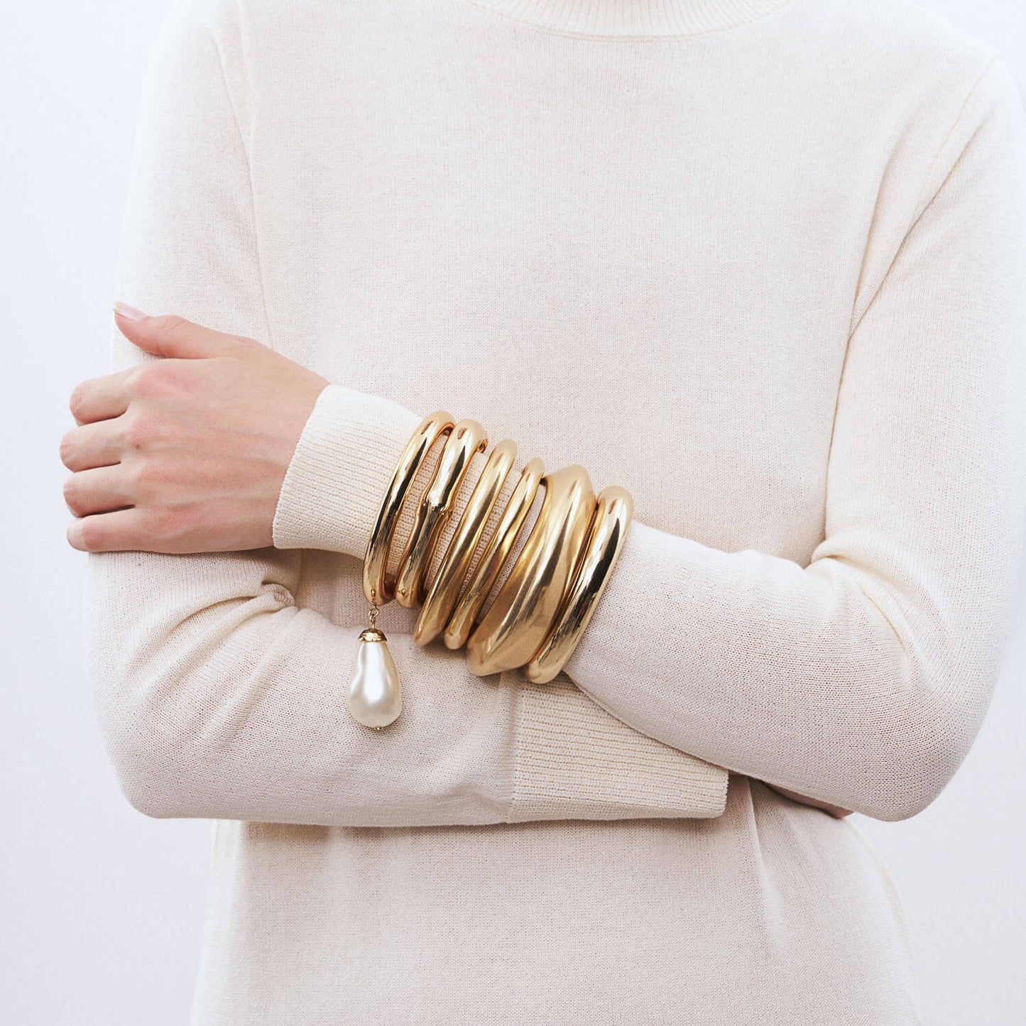 Vanessa Baroni Flat Bangle - Vintage Gold